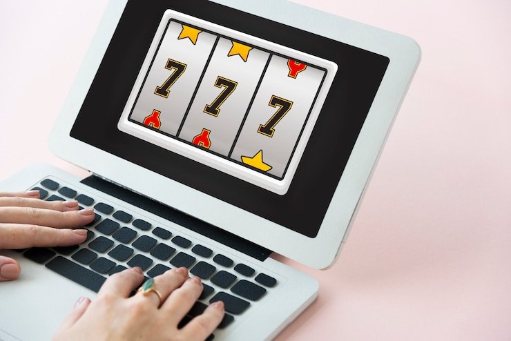 Antarmuka deposit seribu 168 menampilkan opsi DANA dan OVO